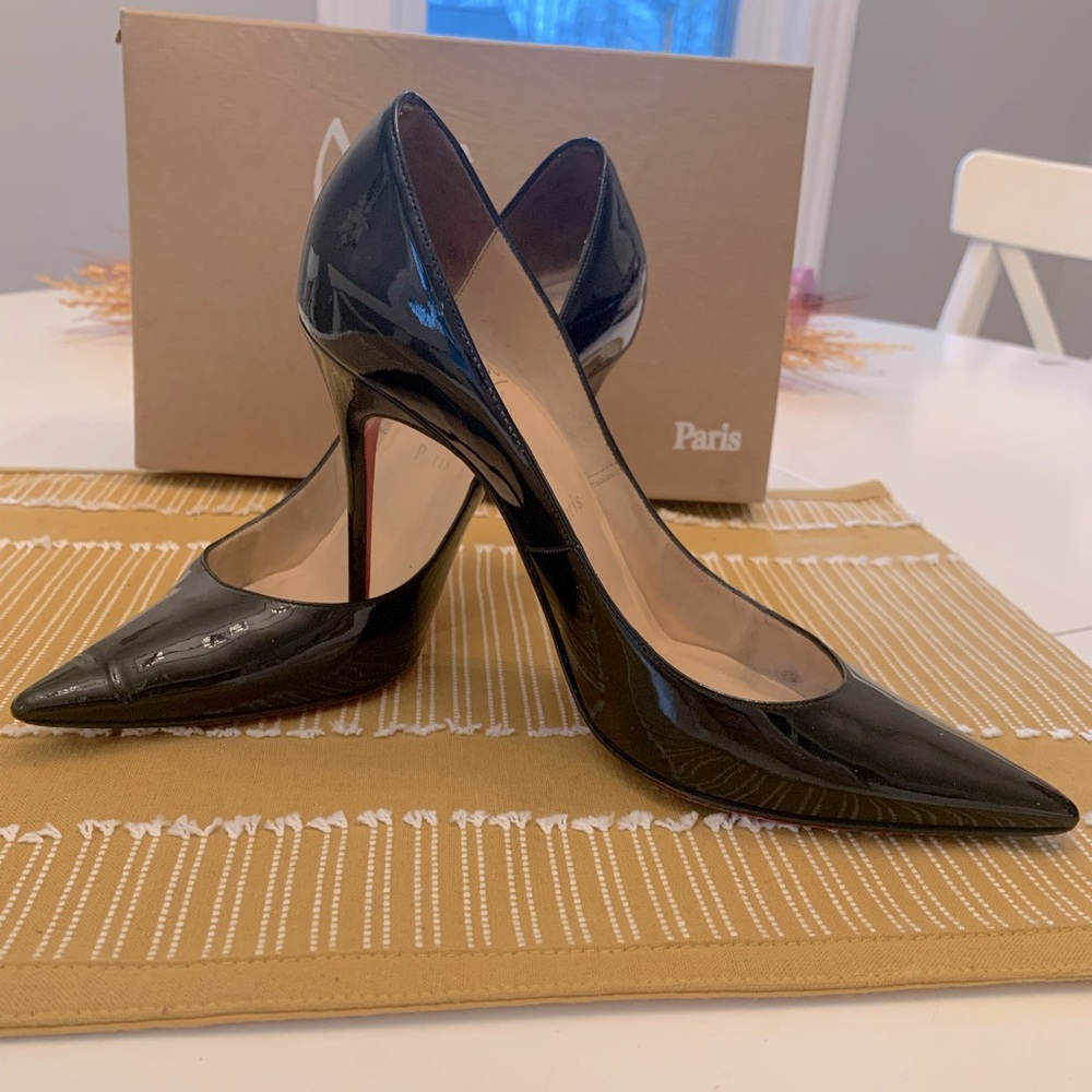 Christian Louboutin Décolleté 554 pumps